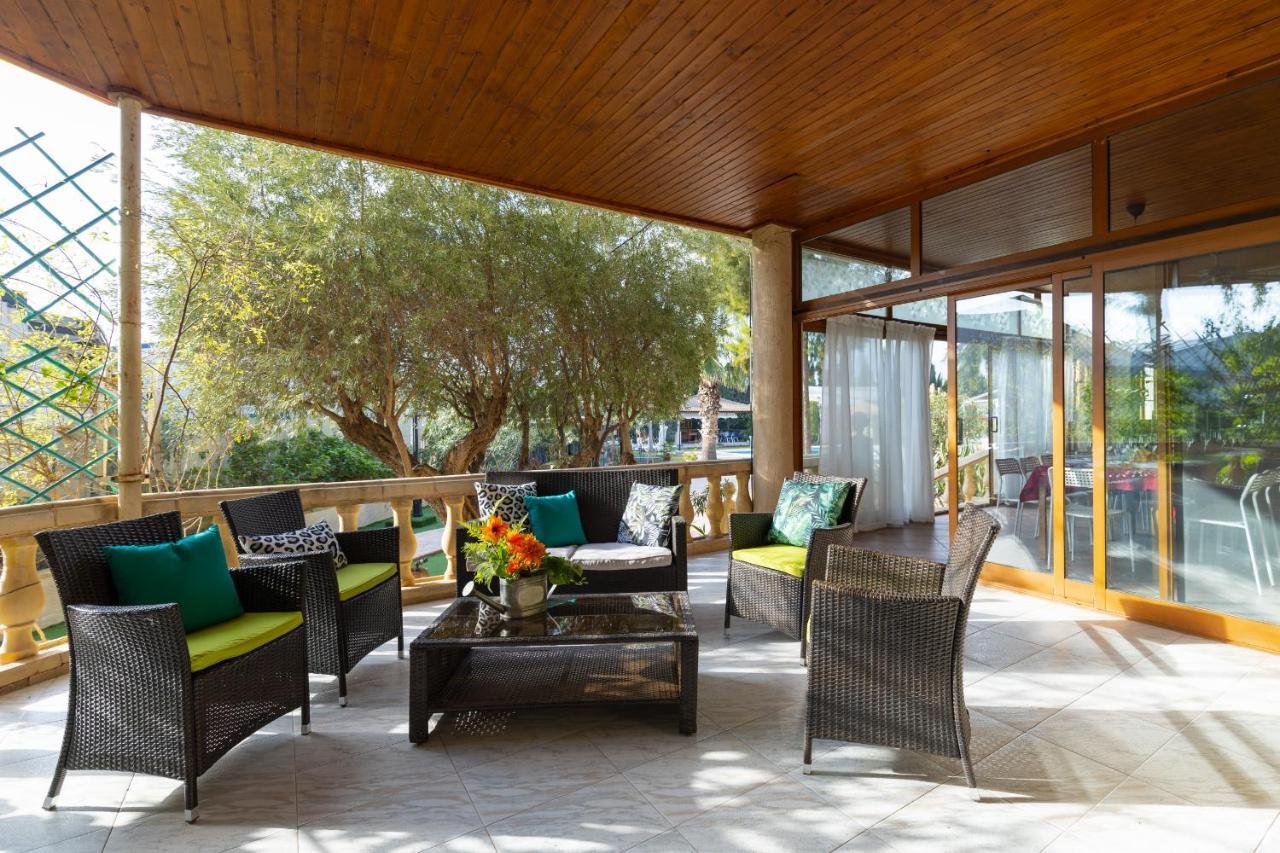 Private Paradise Deluxe By Fidalsa Crevillente Extérieur photo
